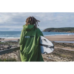 Dryrobe® Advanced Long Sleeve Changing Robe - Dark Green/Black -Surf Pro Shop 0007 forest green lifestyle 1 2024x2024 15d1bf42 284c 4b19 9fc5 2ace1fcd7866